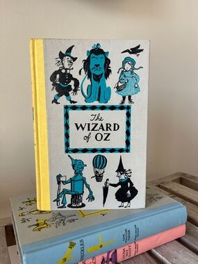 Vintage Wizard of Oz Book Junior Deluxe Illustrated Baum